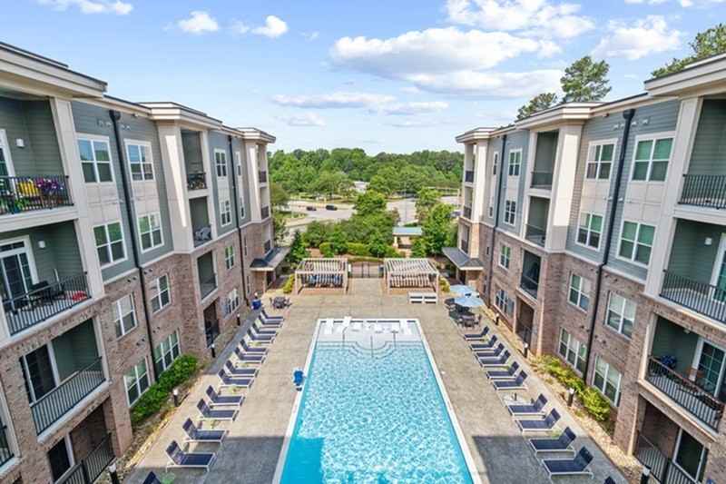 Lantower Weston Corners Apartments 6000 Elevate Cir, Cary, NC 27513