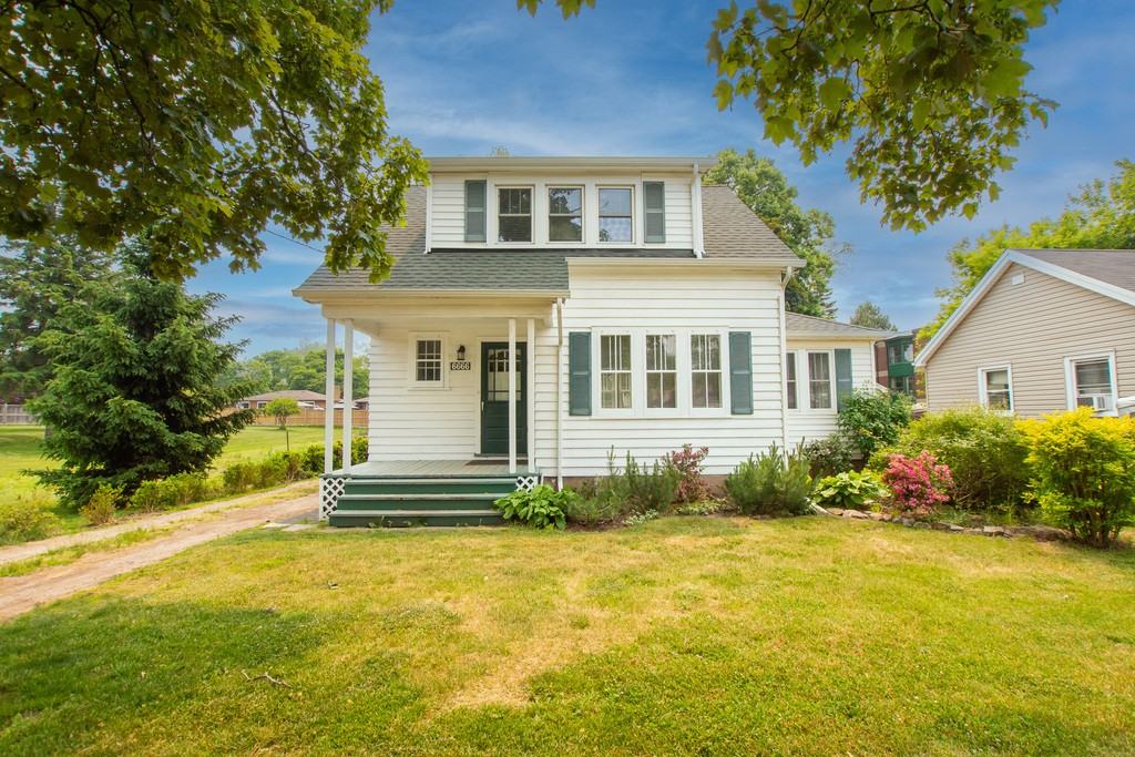 6666 Thorold Stone Rd, Niagara Falls, ON L2J 1B3, CAN 3 bedroom House