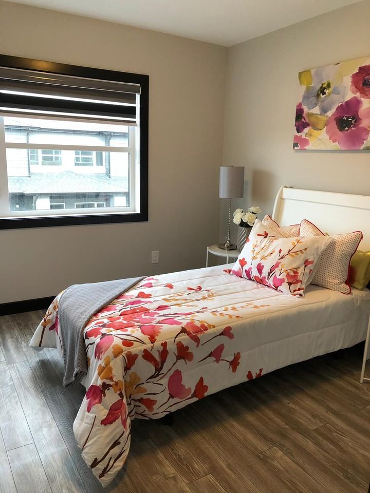 Waverley Pointe Townhomes Apartments 3003 Waverley St, Winnipeg, MB