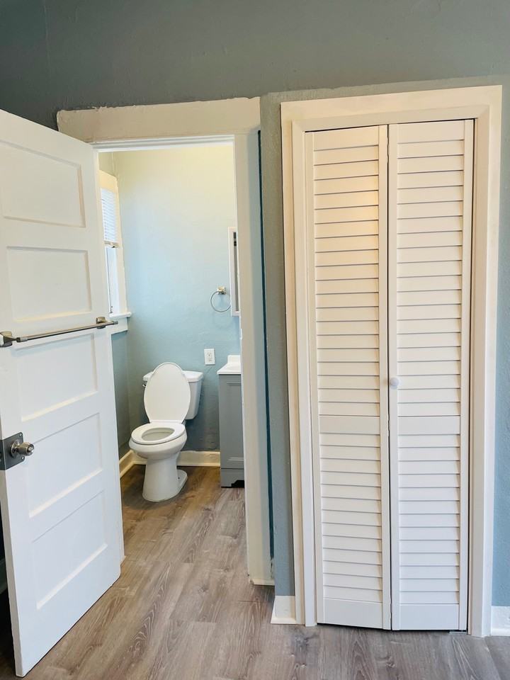 1406 W Olympic Blvd Apartments in Pico Union, Los Angeles, CA 90015