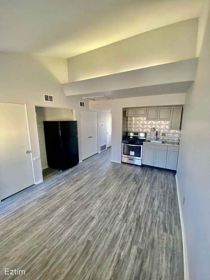 2323 Woodson Road Apartments 2323 Woodson Rd, Overland, MO 63114 Zumper