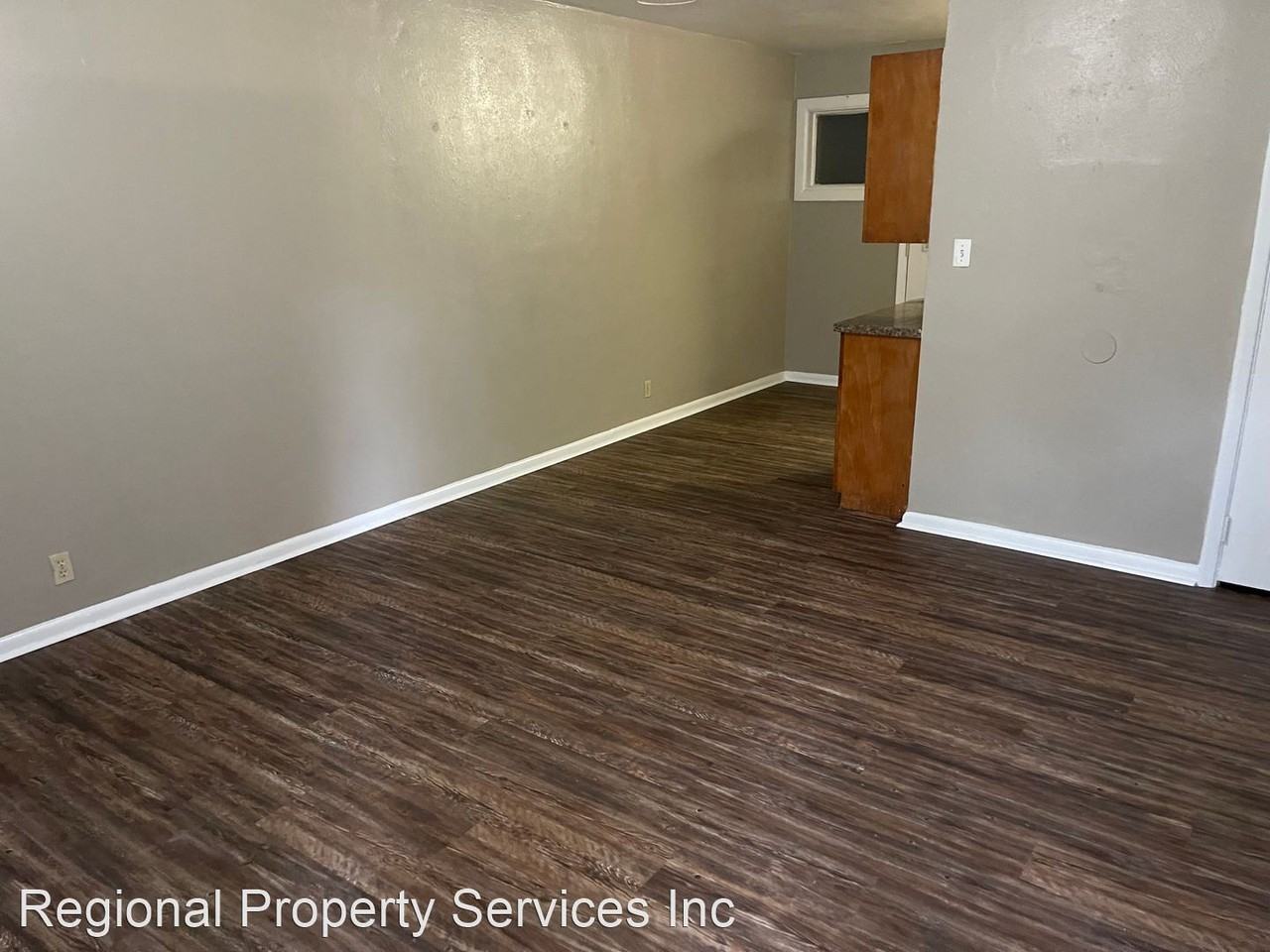 1912/10 Drive Apartments in Hartsfield Plantation, Tallahassee