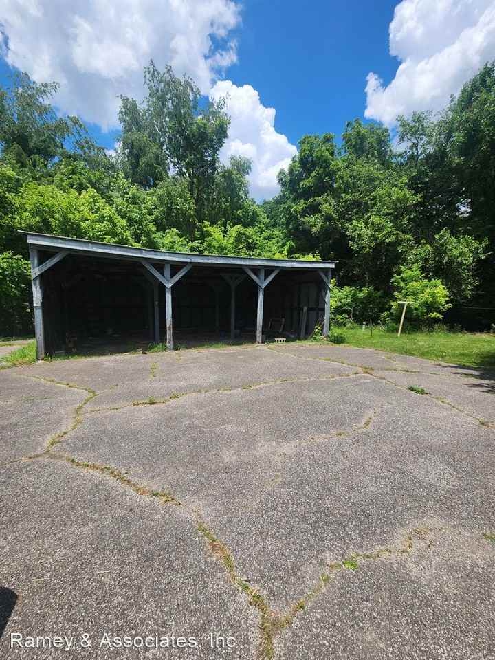 10300 Blue Lick Rd, Louisville, KY 40229 3 bedroom House Rental Zumper