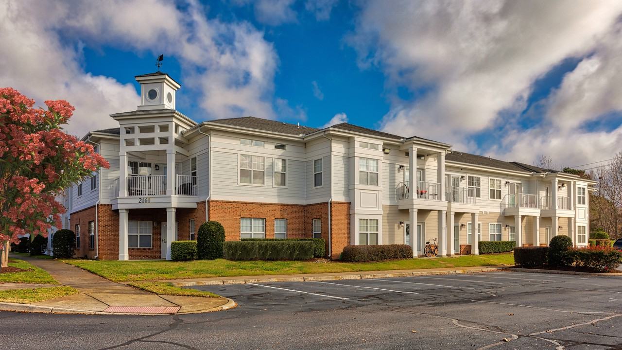 The Crossings at Red Mill Apartments 2160 Mill Crossing Dr, Virginia