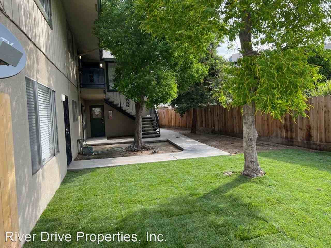 4854 E. University Ave Apartments 4854 E University Ave, Fresno, CA