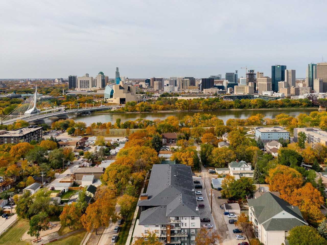 Notre Terrace Apartments 173 Notre Dame St, Winnipeg, MB R2H 2E8 Zumper