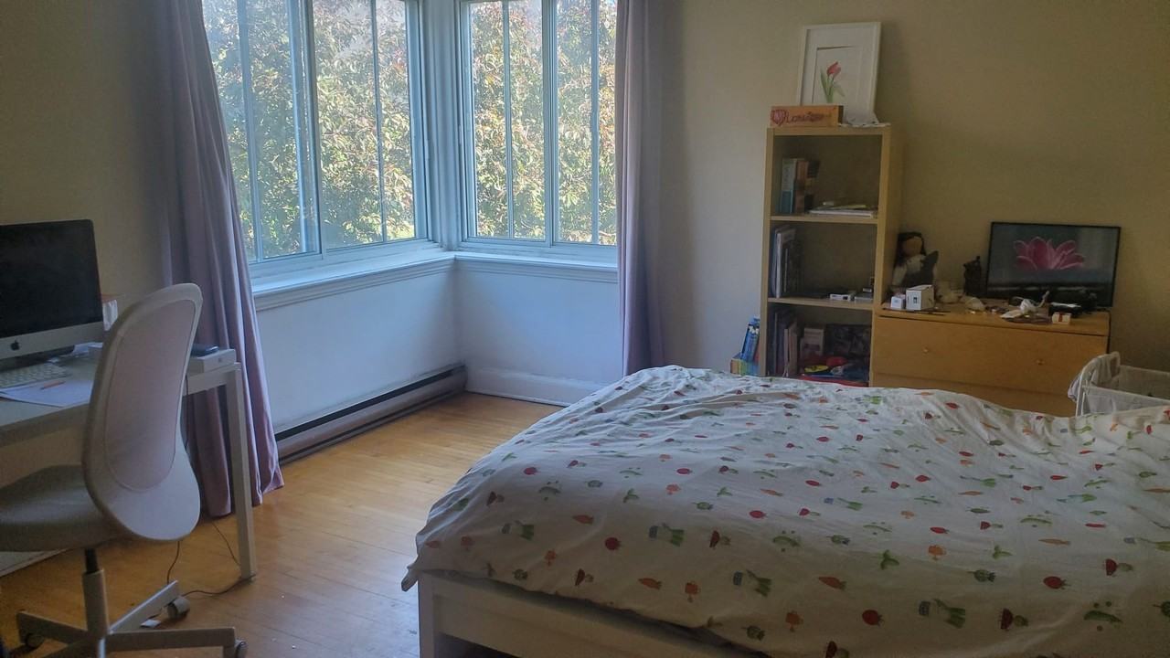 5550 Isabella Apartments 5550 Av Isabella, Côte SaintLuc, QC H3X 1R8