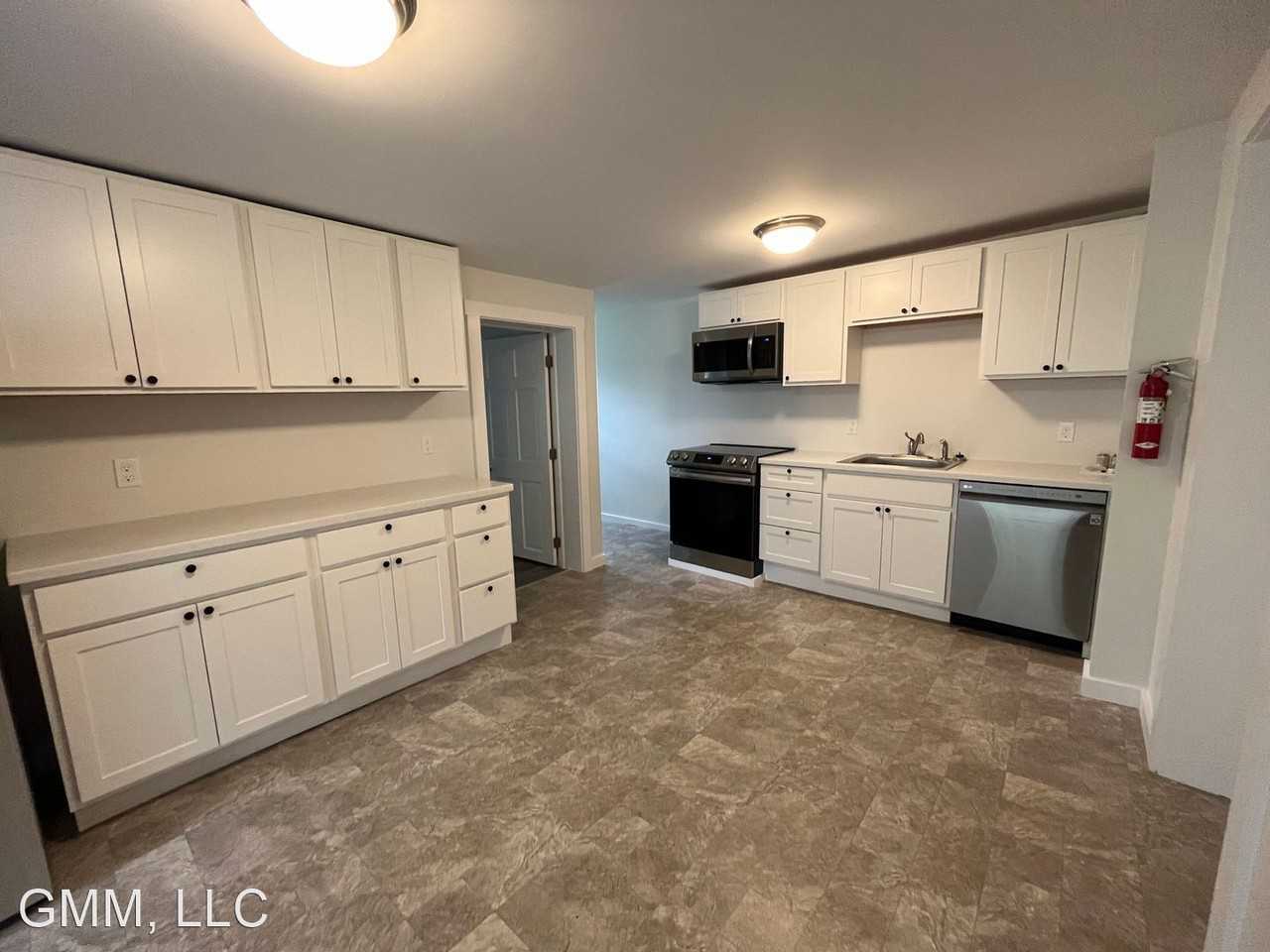 105 Winter St Apartments in Morrisville, VT 05661 Zumper