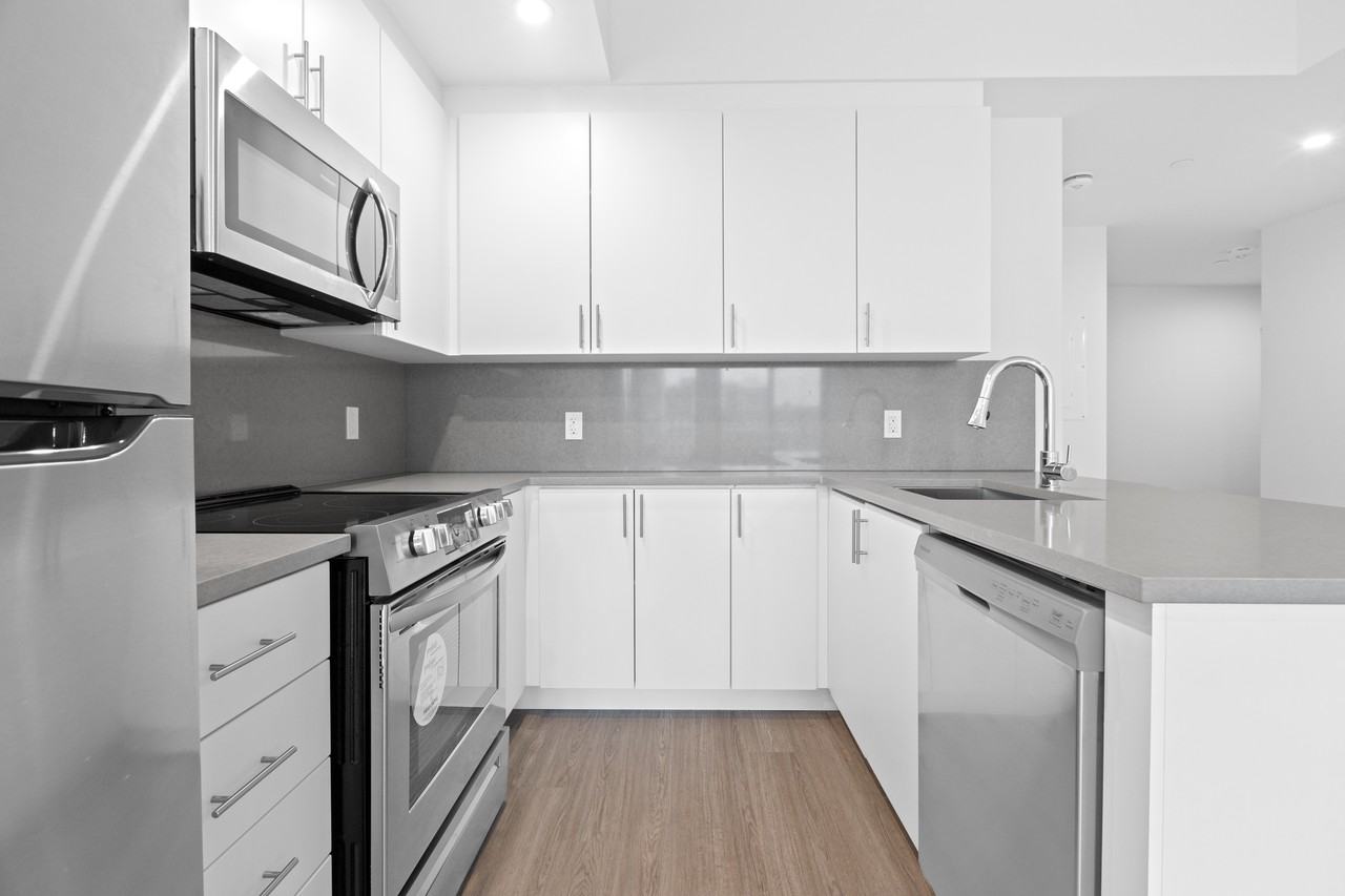 Loop Phase 2 Apartments 89 Nepean St, Ottawa, ON K2P 1N7 Zumper