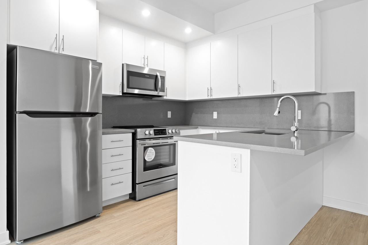 Loop Phase 2 Apartments 89 Nepean St, Ottawa, ON K2P 1N7 Zumper