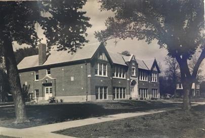 BownCorby School 412 North 2nd Apartments 412 N 2nd St, Marion, KS 66861 Zumper