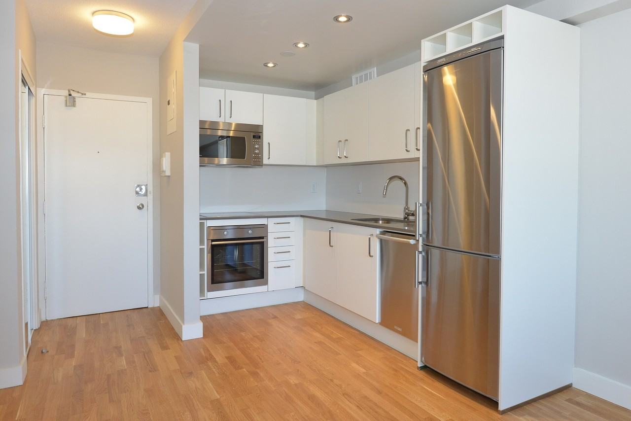 230 Oak Street Apartments 230 Oak St, Toronto, ON M5A 2E2 Zumper