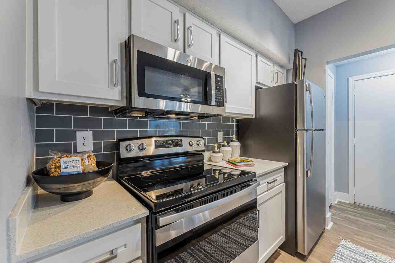 Apartments for Rent in Bedford, TX 78 Condos & Other Rentals Zumper