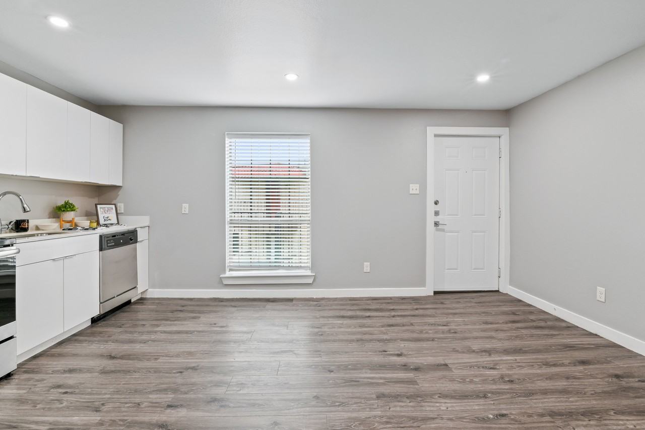 Villa Del Rio Apartments 1302 N Shiloh Rd, Garland, TX 75042 Zumper