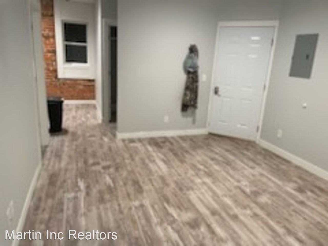 18 S Frederick Ave Apartments in Oelwein, IA 50662 Zumper