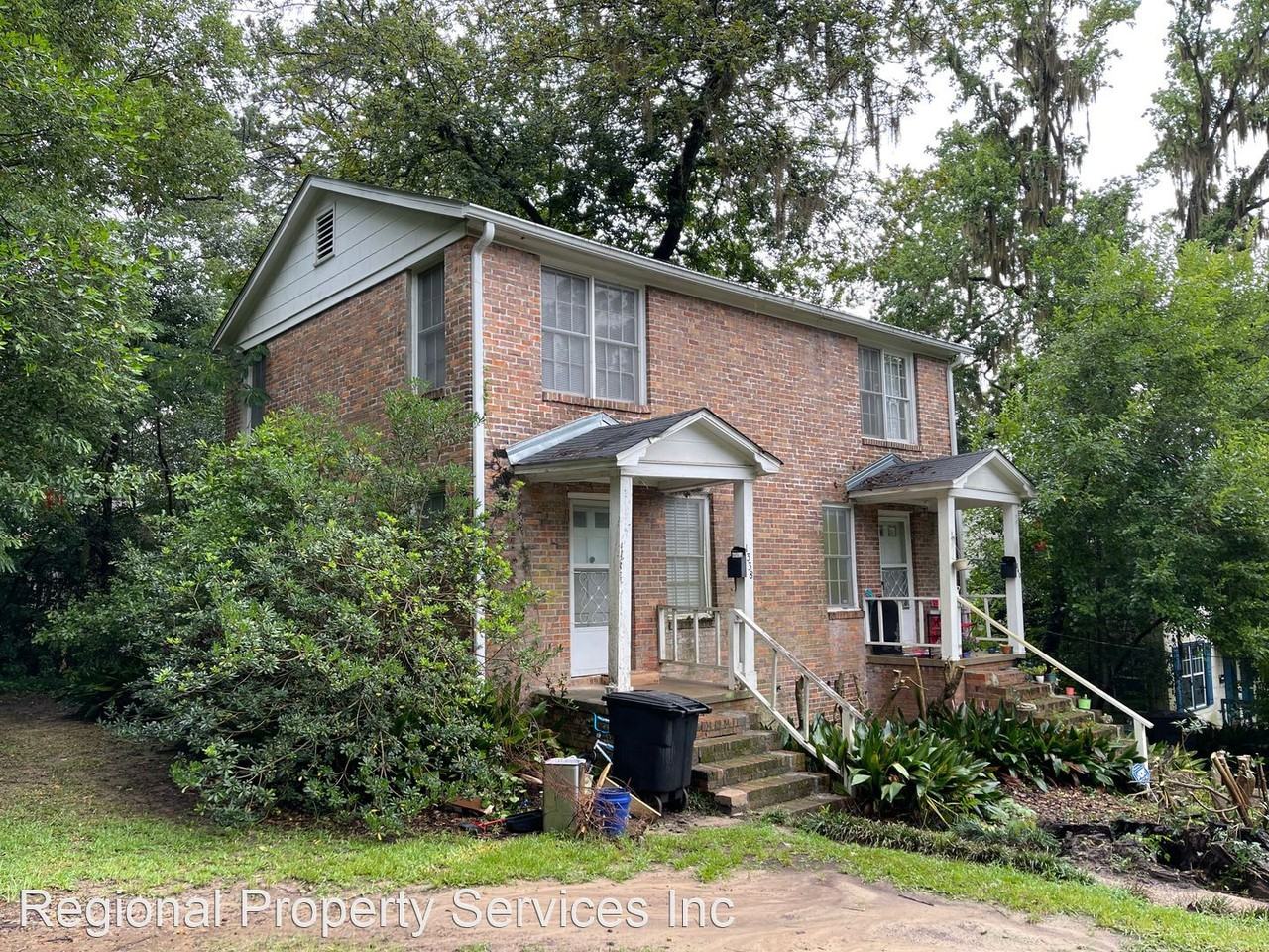 1338/40 Colonial Drive Apartments in Hartsfield Plantation, Tallahassee