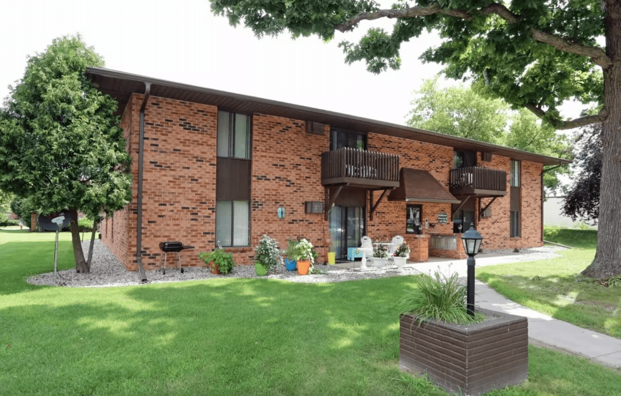 Fox River Bluff Apartments 1201 East Gunn Street 5, Appleton, WI