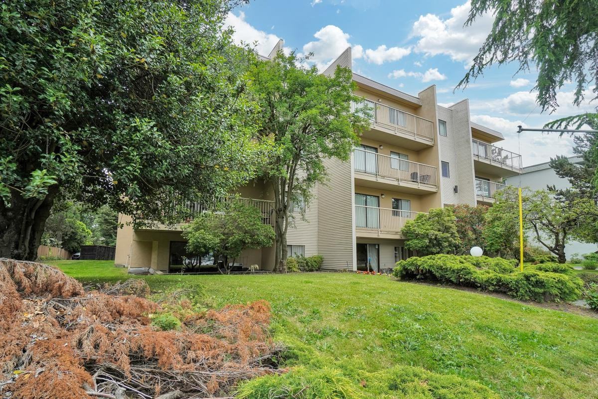 Sunnylane Apartments 3255 Quadra St, Saanich, BC V8X 1G4 Zumper