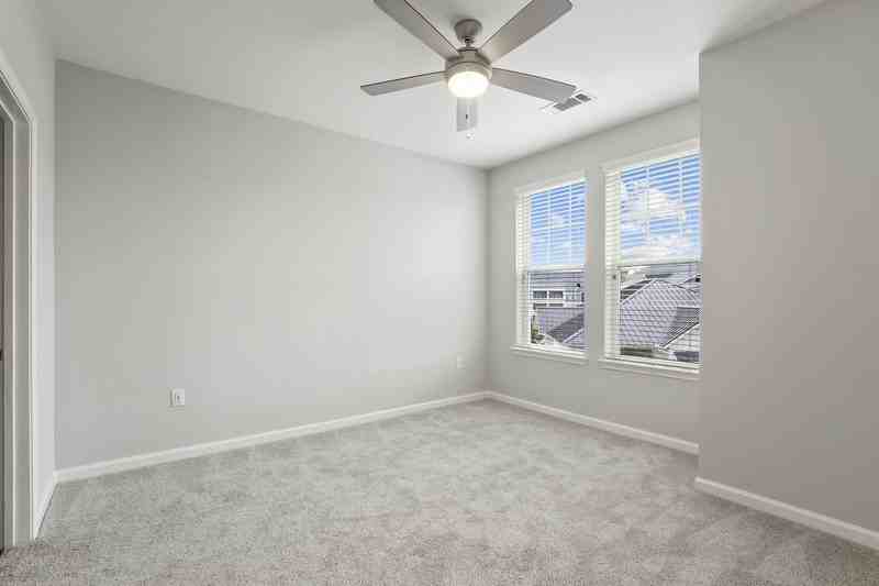 Lantower Garrison Park Apartments 2725 Reseda Pl, Charlotte, NC 28262