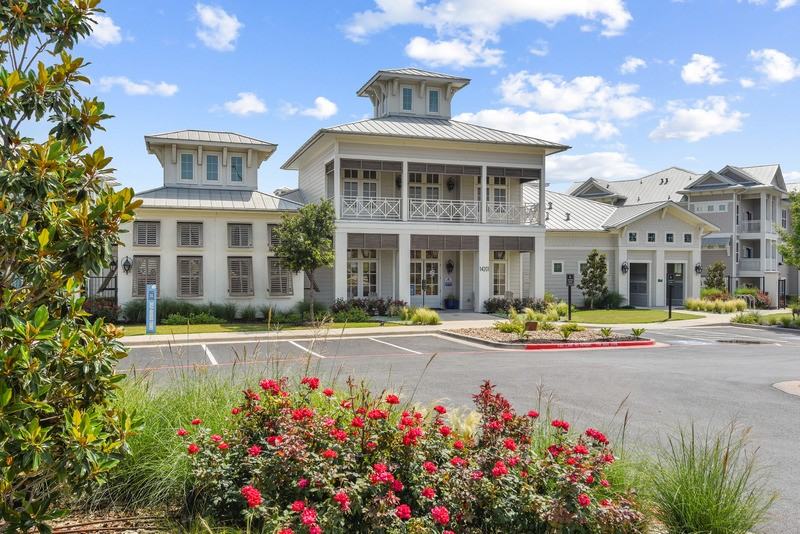 Edgewater Apartments 14201 N Interstate 35, Pflugerville, TX 78660