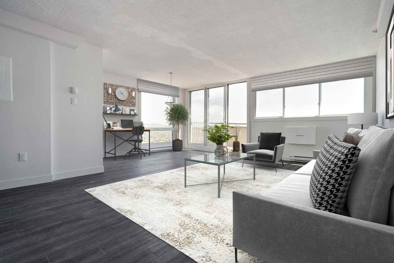 Red Top Tower Apartments 5740 Boul Cavendish, Côte SaintLuc, QC H4W