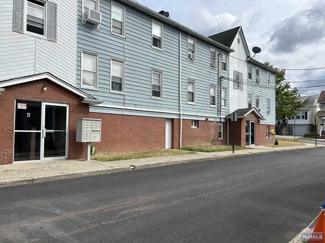 407 Kingsland Ave, Lyndhurst, NJ 07071 2 Bedroom Apartment for 1,850