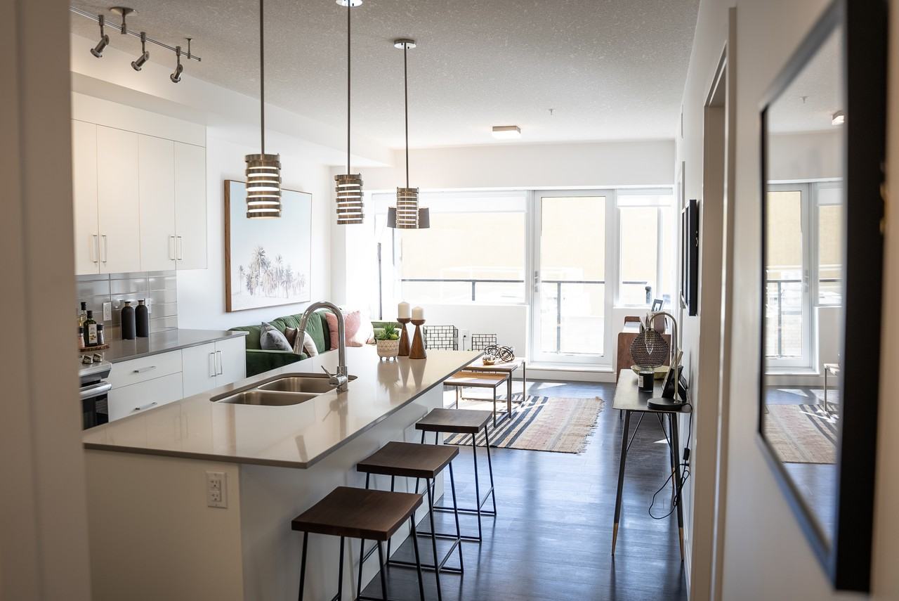 CAPITAL Apartments 10043 108 St Nw, Edmonton, AB T5J 0L3 Zumper