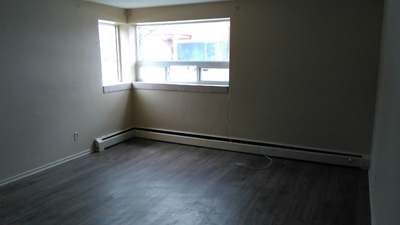 165 Godfrey Apartments in Huron Heights, London, ON N5V 2E8 Zumper