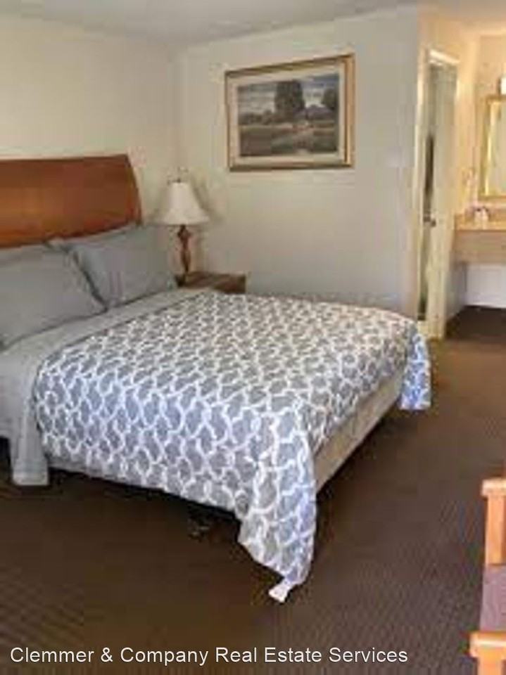 3300 Rio Mirada Dr AKA 4500 Buck Owens Blvd Apartments in Highland