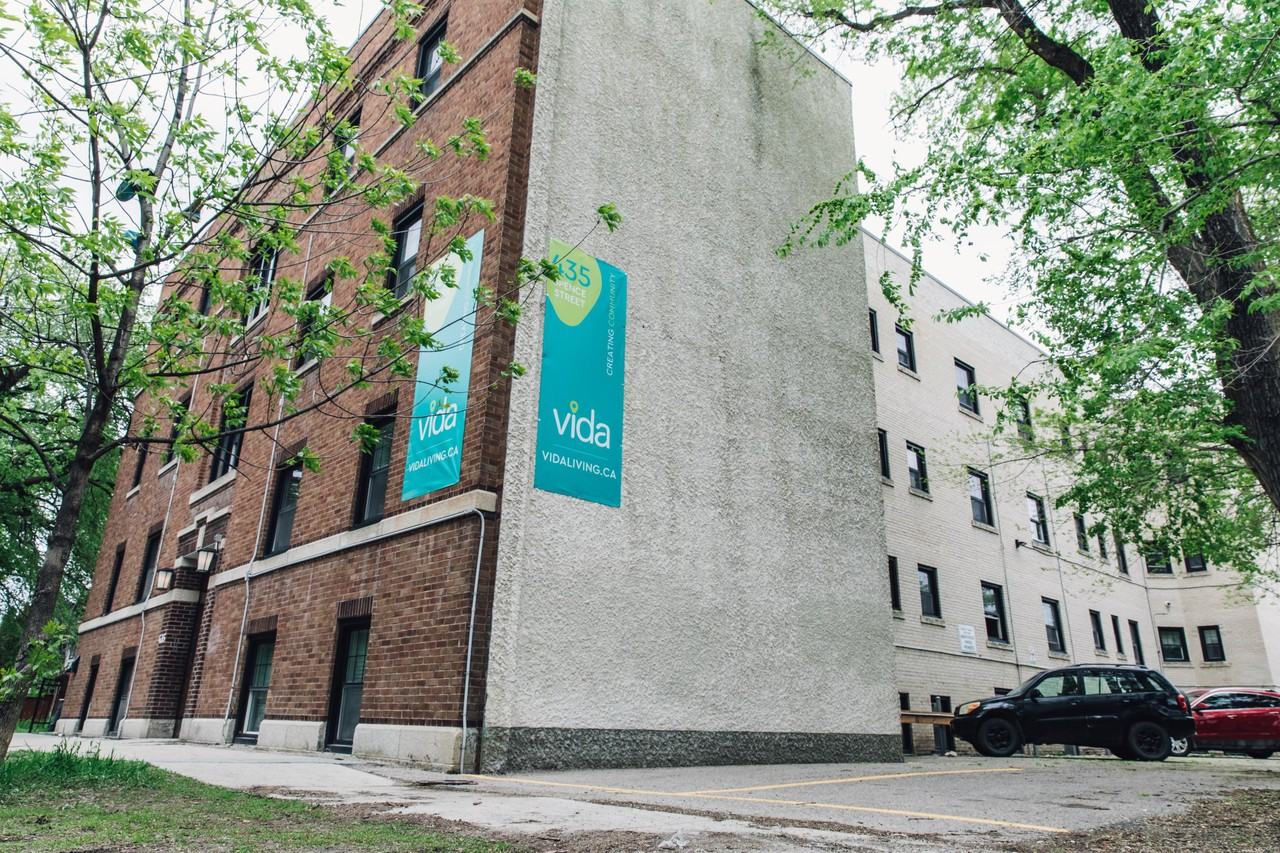 435 Spence Street Apartments 435 Spence St, Winnipeg, MB R3B 2R8 Zumper