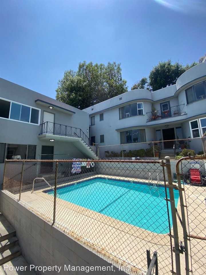 1931 Wilcox Ave Apartments in Hollywood Hills West, Los Angeles, CA