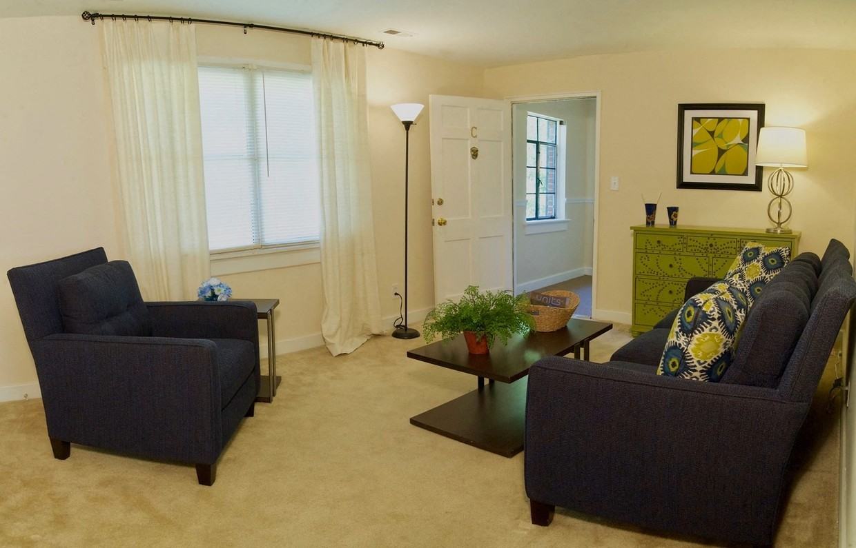 Ardmore Terrace Apartments 2325 Cloverdale Ave, WinstonSalem, NC