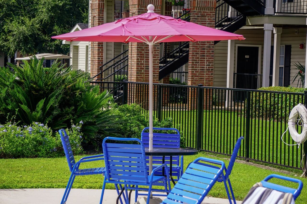 Palm Club Apartment Homes Apartments 111 S Palm Dr, Brunswick, GA