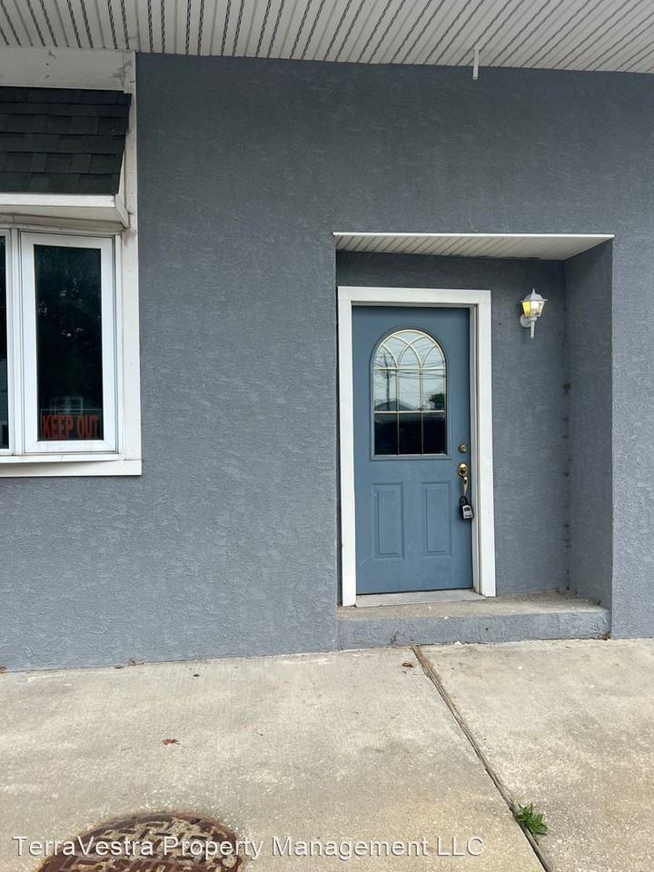 6 East Avenue / 2628 Main Street Apartments in Quinton, NJ 08079 Zumper