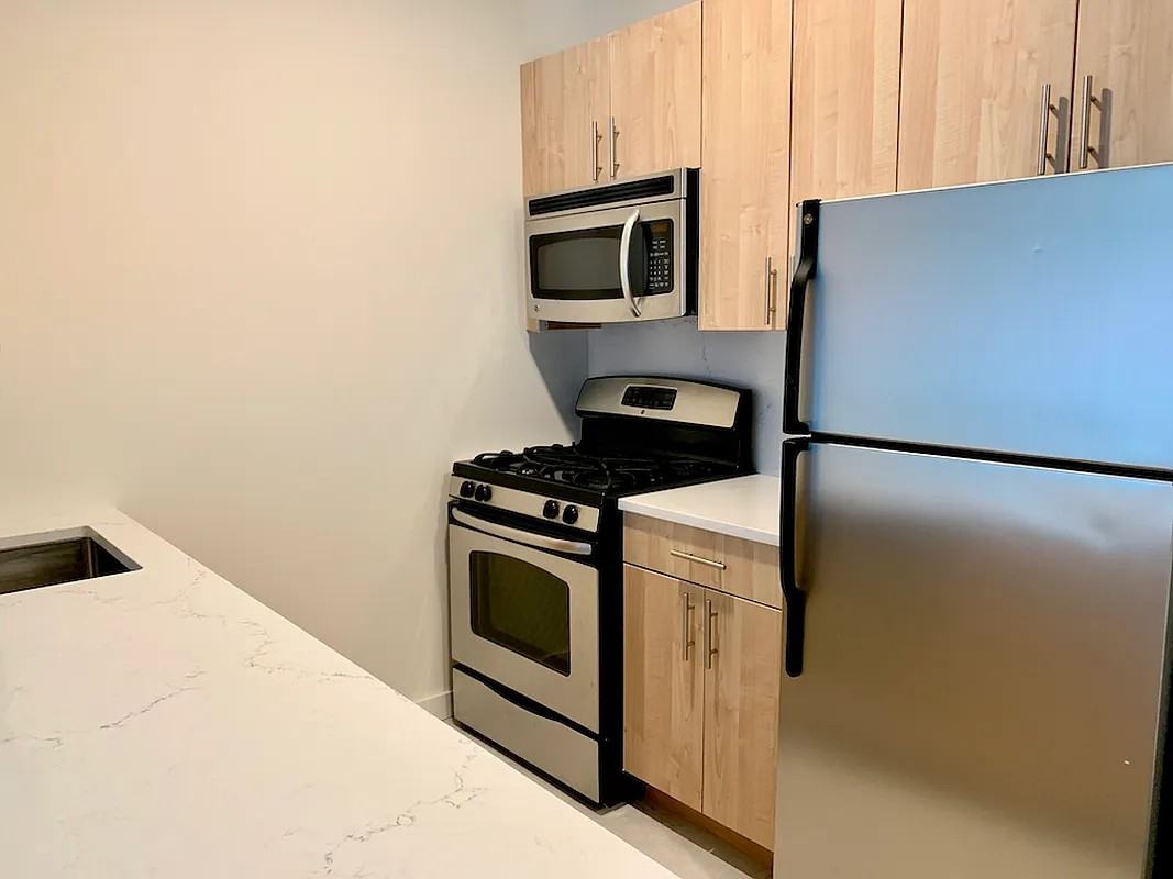 W 43rd St 34F, New York, NY 10036 2 Bedroom Apartment for 7,295/month