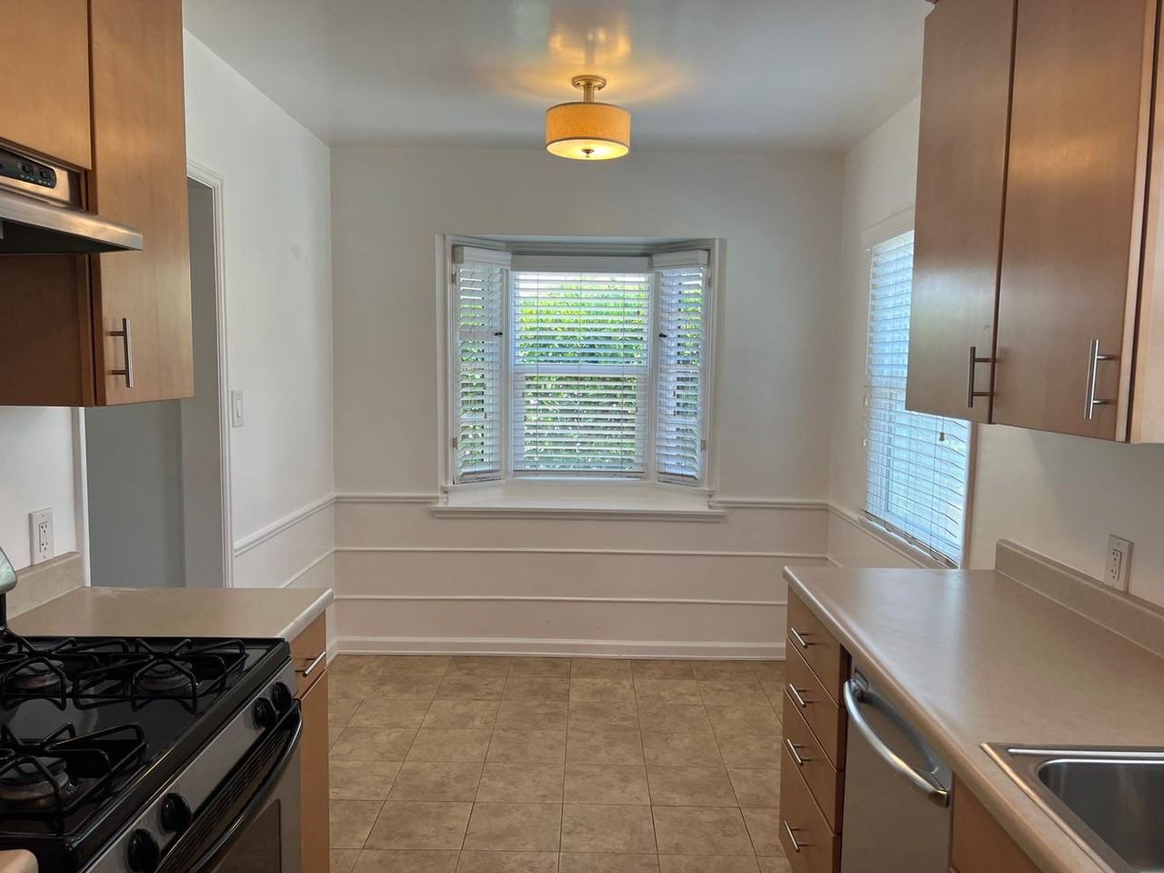 1428 1504 Ocean Park Blvd. Apartments in Sunset Park, Santa Monica