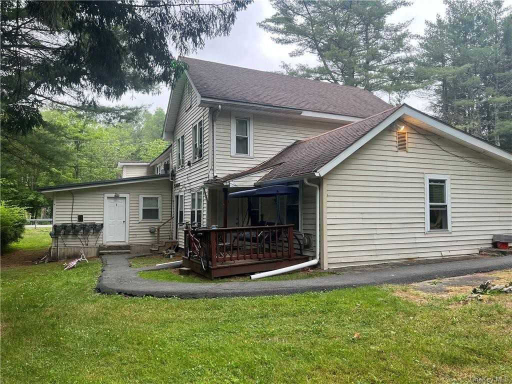 2744 State Route 209 1, Wurtsboro, NY 12790 2 Bedroom Apartment for