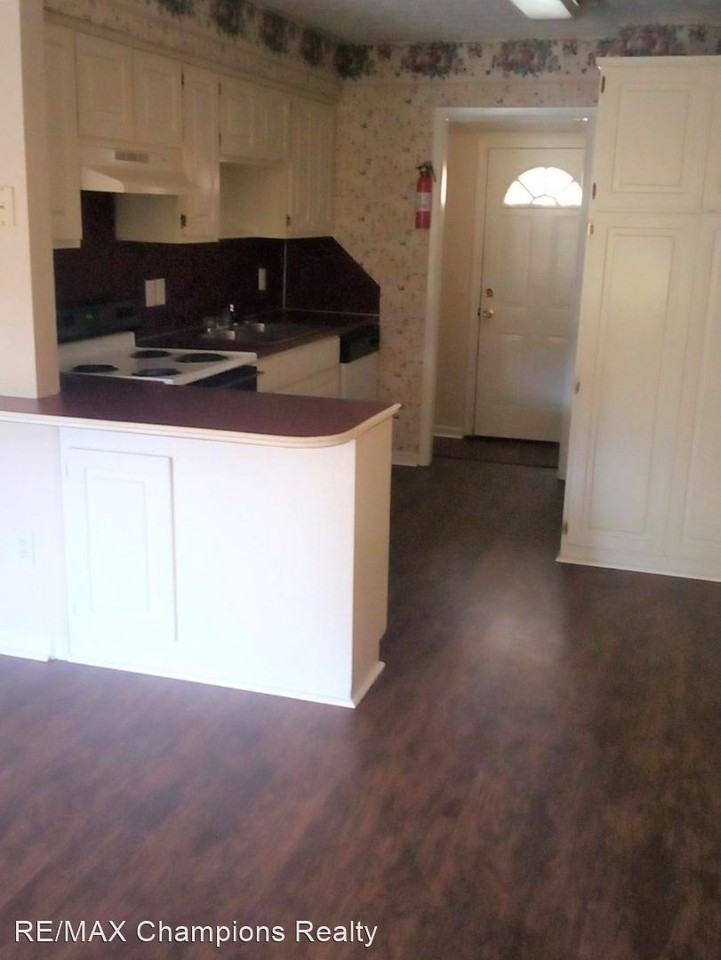 Cherokee Avenue 3211 & 3213 Apartments in Columbus, GA 31906 Zumper