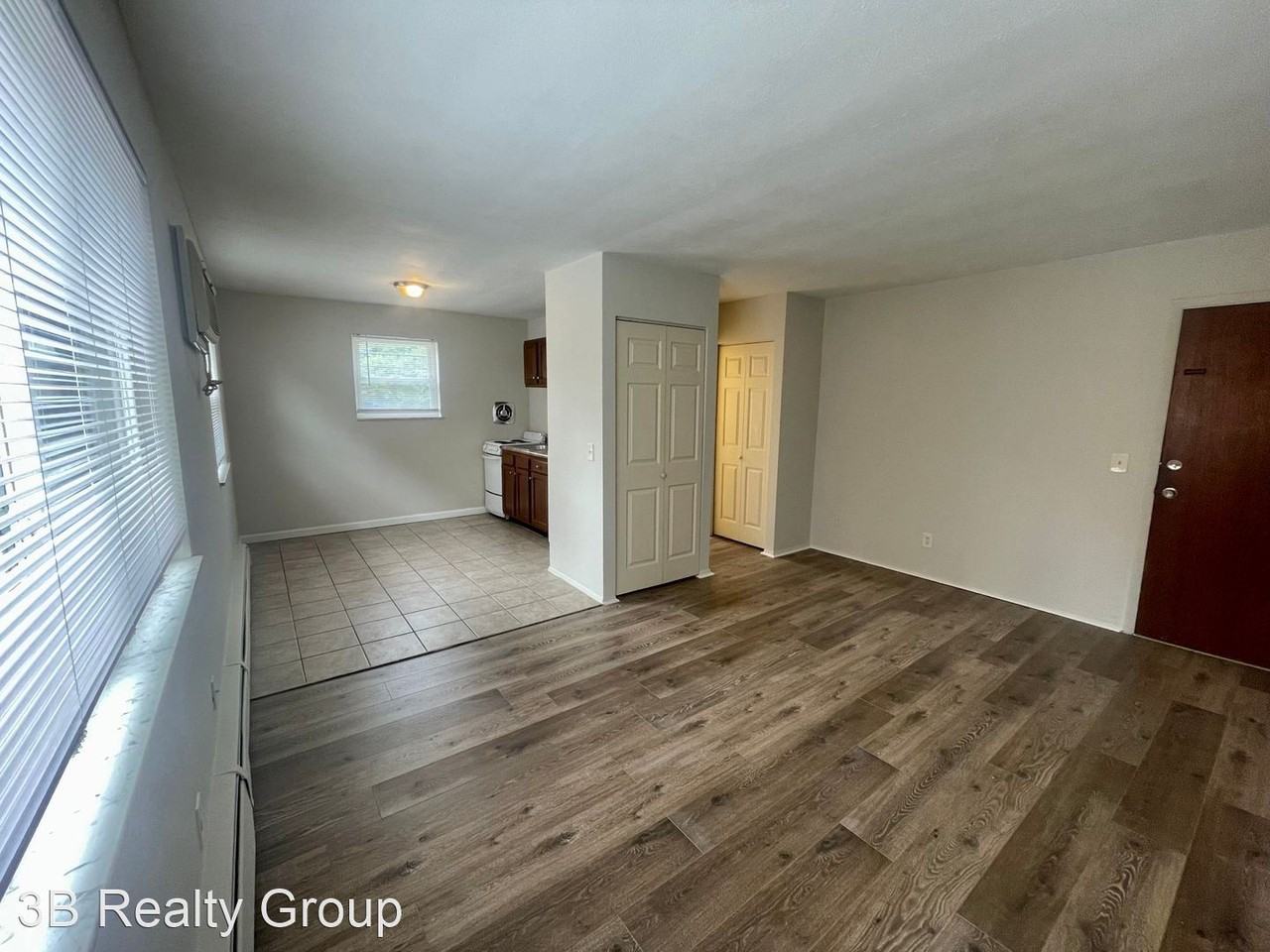 3639 Parkcrest Ln./Janlin Ct. Apartments in Cheviot, Cheviot, OH 45211