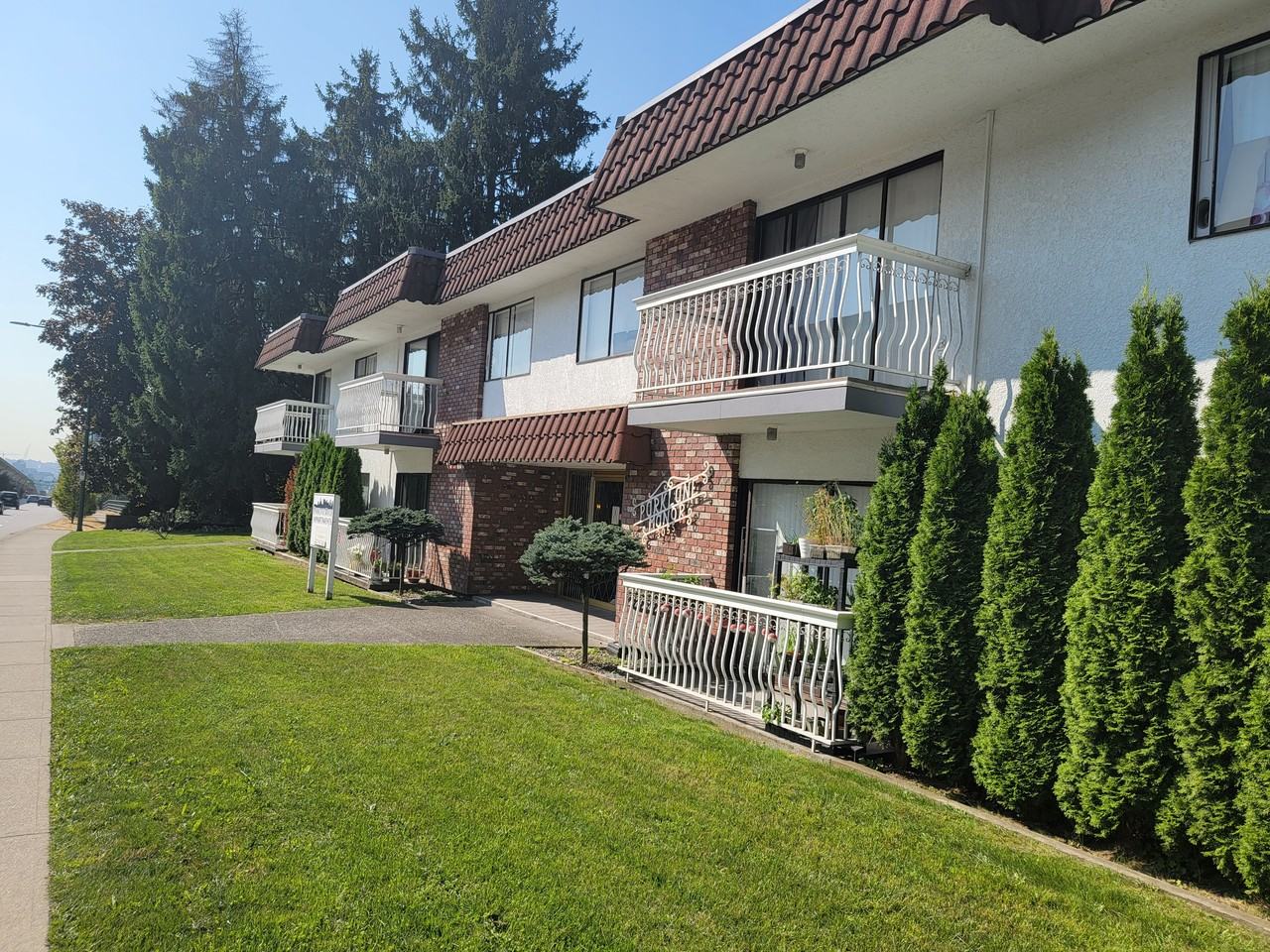 Parklane Manor Apartments 3055 North Rd, Burnaby, BC V3J 1R7 Zumper
