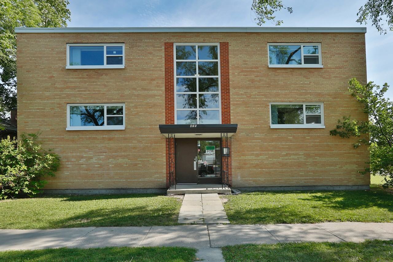 475 Edison Avenue Apartments 475 Edison Ave, Winnipeg, MB R2G 0M2