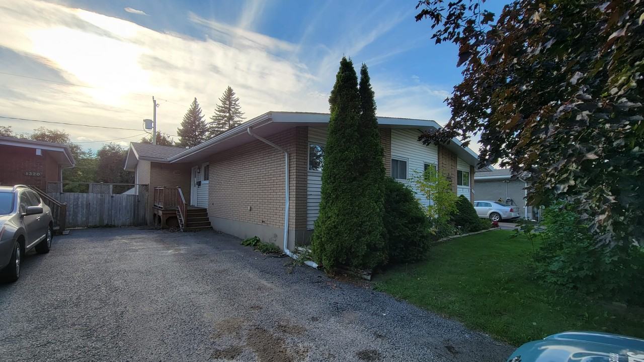 1318 Henry Farm Drive Room 4 Apartments 1318 Henry Farm Dr Rm 4