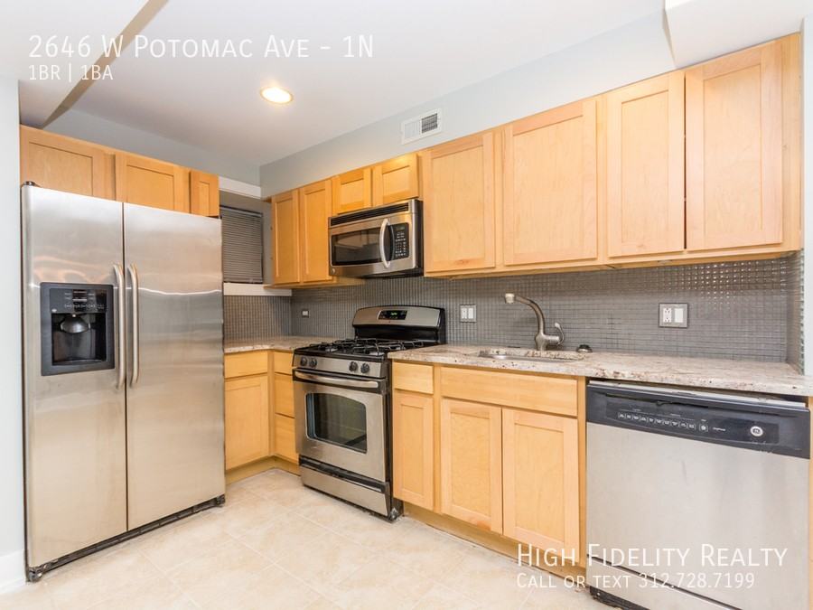 2646 W Potomac Apartments in West Town, Chicago, IL 60622 Zumper