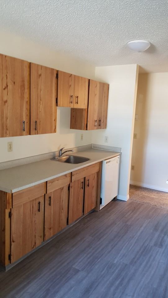 Surrey Manor Apartments 11003 29a Ave Nw, Edmonton, AB T6J 4S8 Zumper