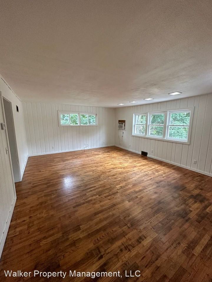 511 515 E. Madison Ave. Apartments in Milton, WI 53563 Zumper