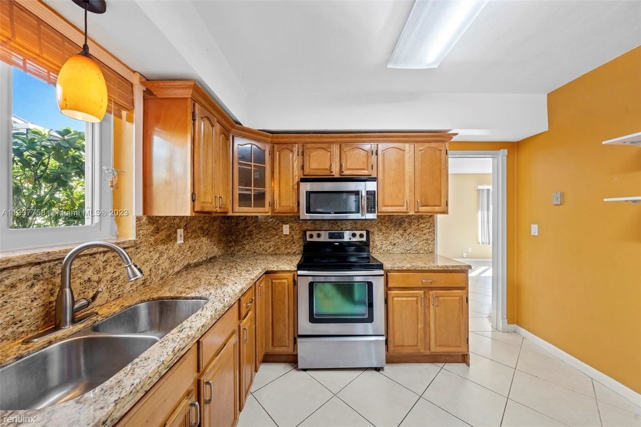 BYRON Apartments Byron Ave, Miami Beach, FL 33141 Zumper