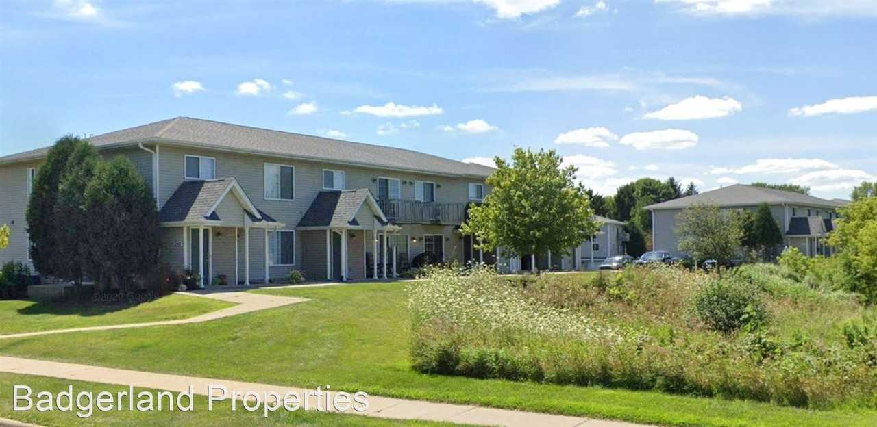 Midvale Apartments in Janesville, WI 53546 Zumper