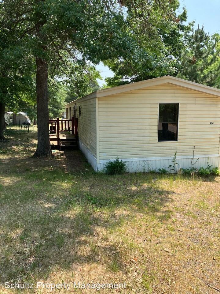 422 Park Dr Apartments in Spooner, WI 54801 Zumper