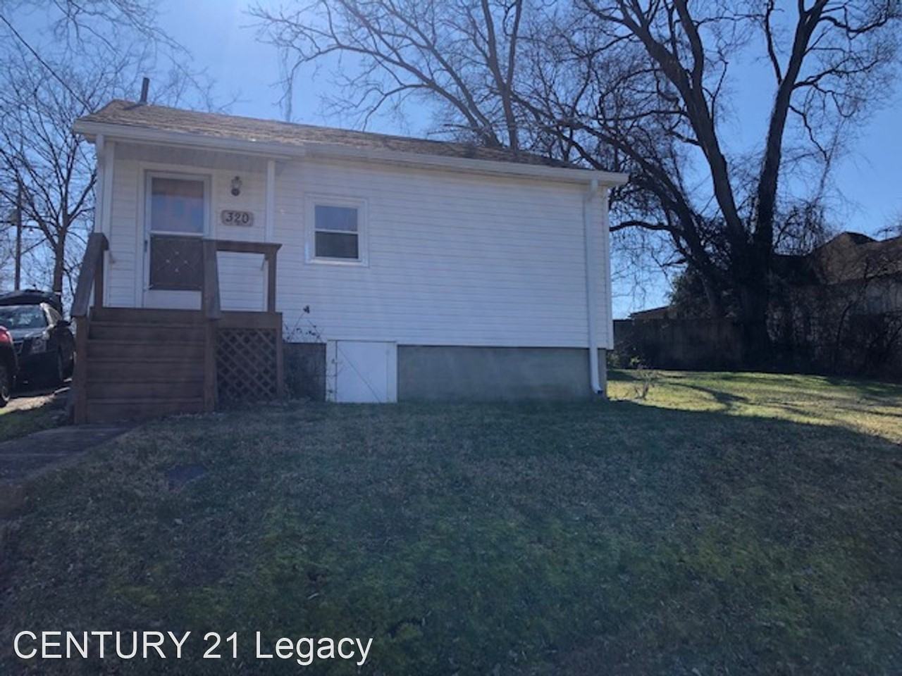 320 Carter Ave, Maryville, TN 37803 2 Bedroom House for 1,200/month