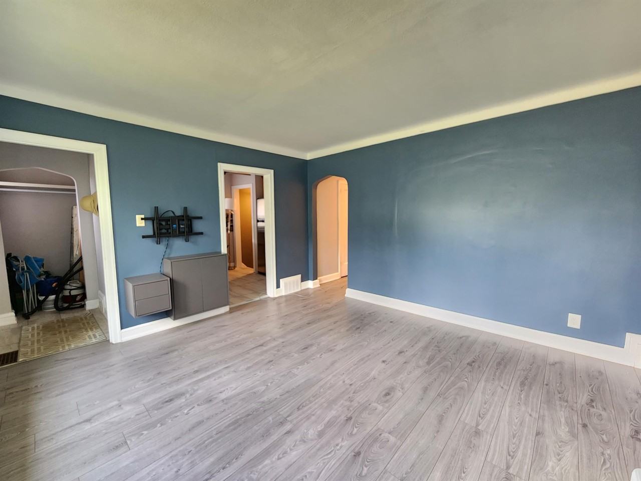 2079 Alta Vista Drive 1 Apartments 2079 Alta Vista Dr, Ottawa, ON K1H 7L4 Zumper